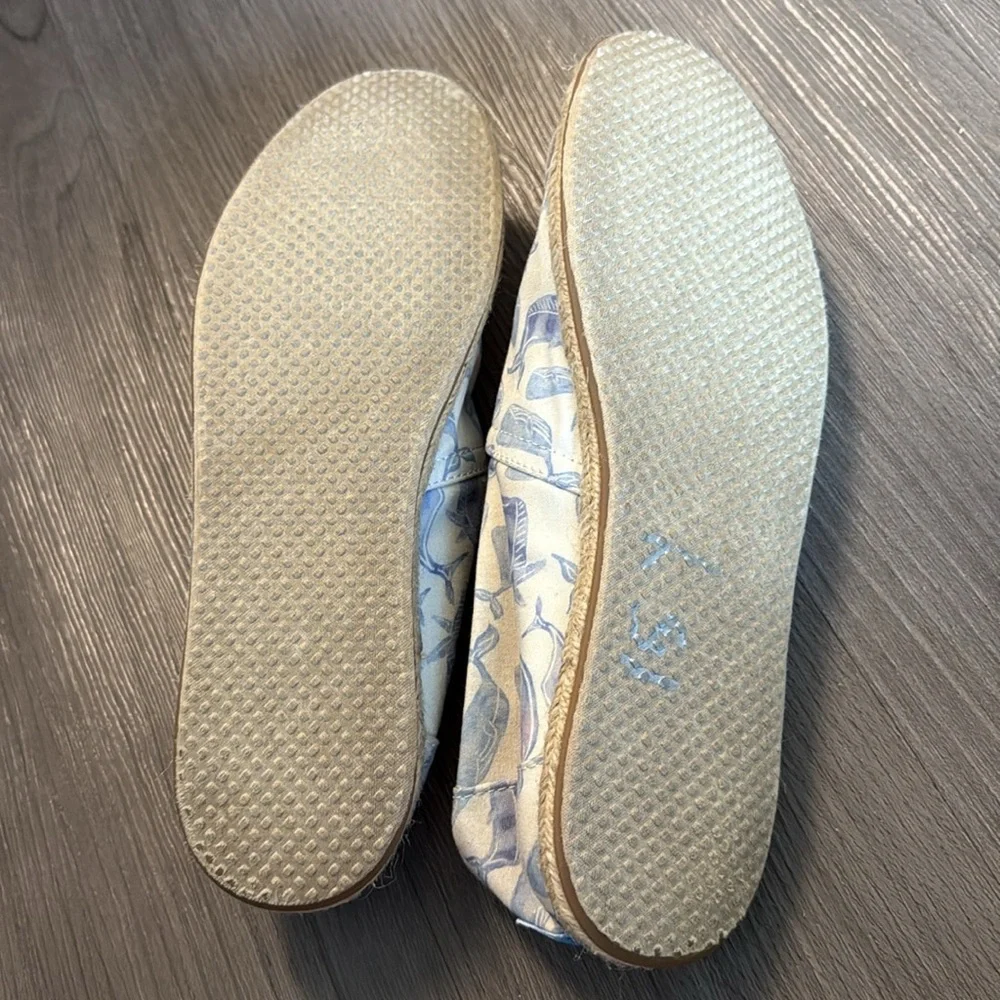 Toms Oceana Classic Multi Watercolor Whale Canvas Espadrilles Slip Ons 11